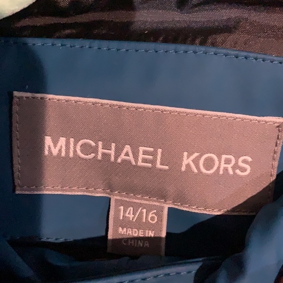 Michal Kors rain jacket NWT - Picture 3 of 7